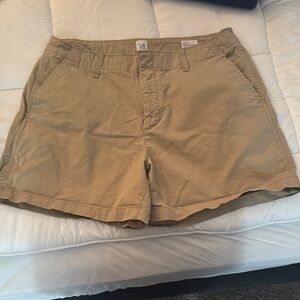 GAP Tan Bermuda Shorts Casual Cotton Blend